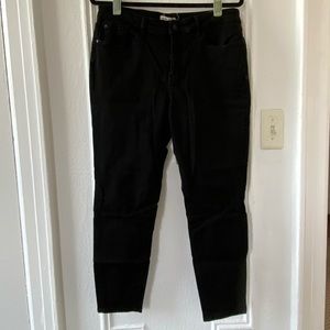 WARP AND WEFT JFK SKINNY JEAN